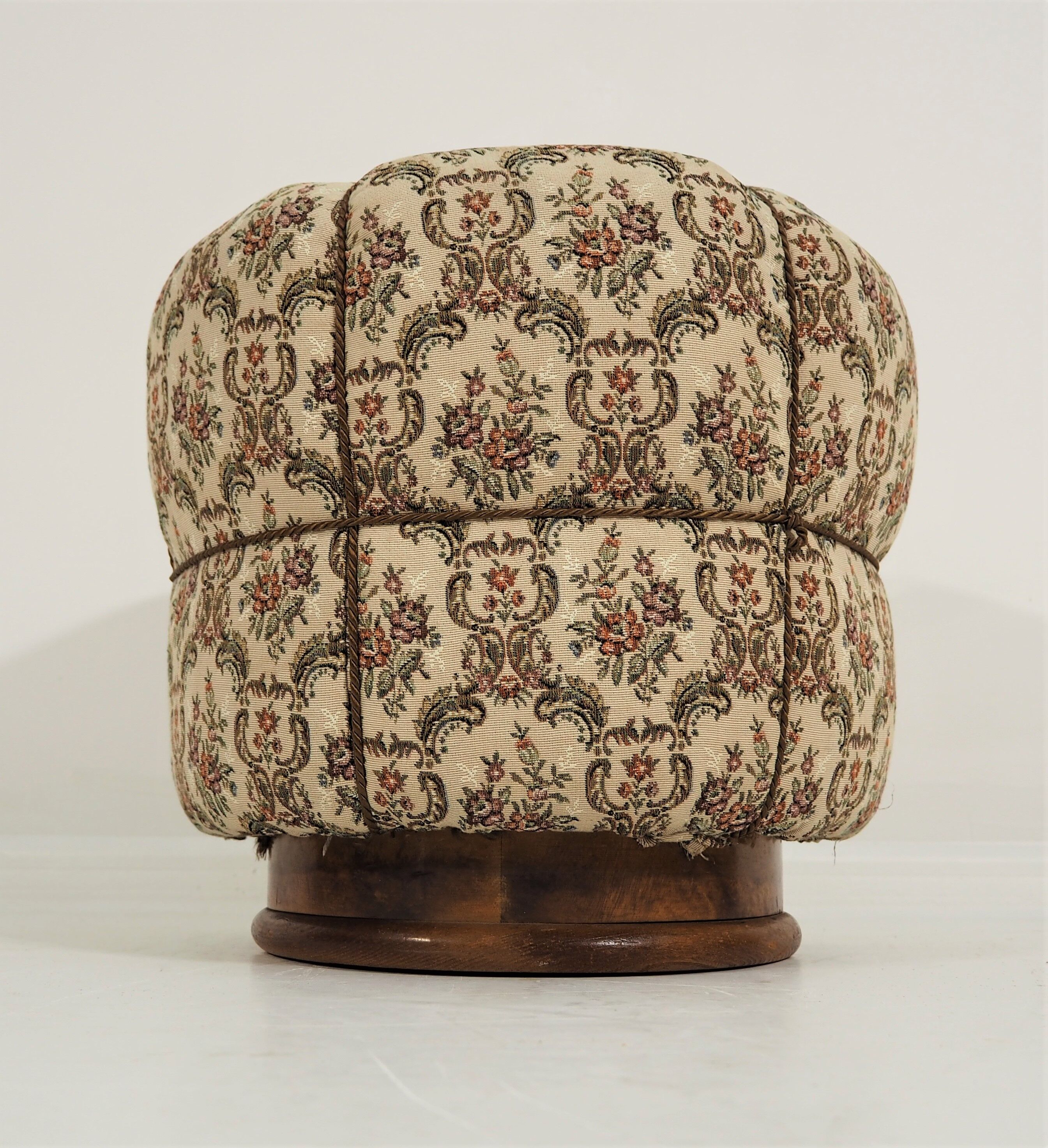 Art Deco pouf