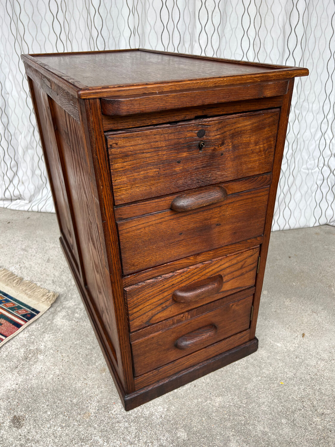 Ancien caisson de bureau en chêne, double face