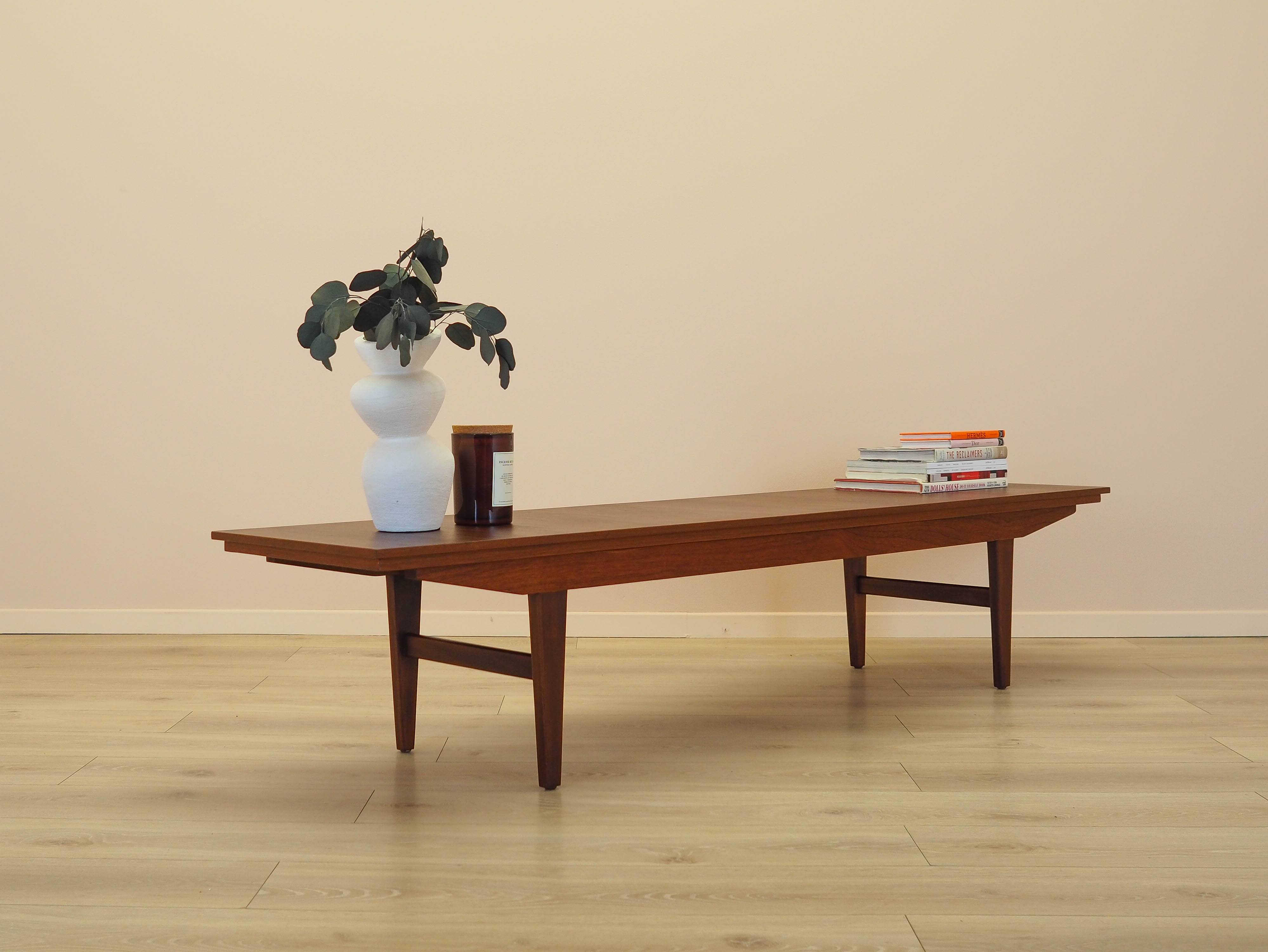 Meuble bas en teck, design danois, années 1970, fabriqué au Danemark
