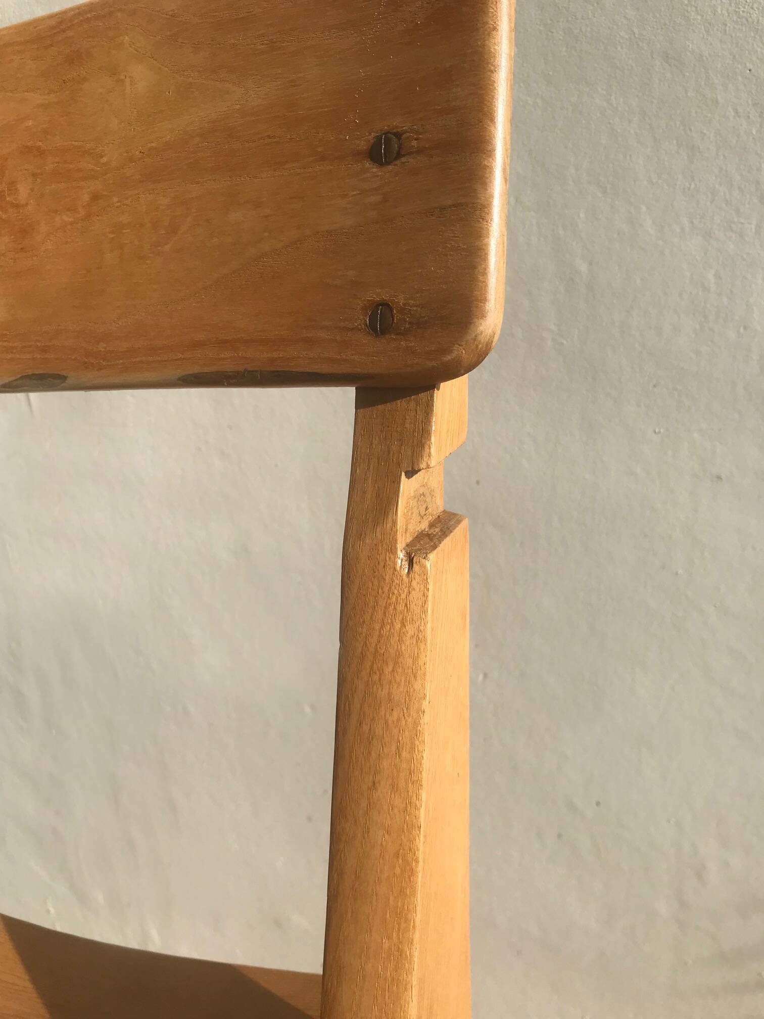 Primus compass leg chair