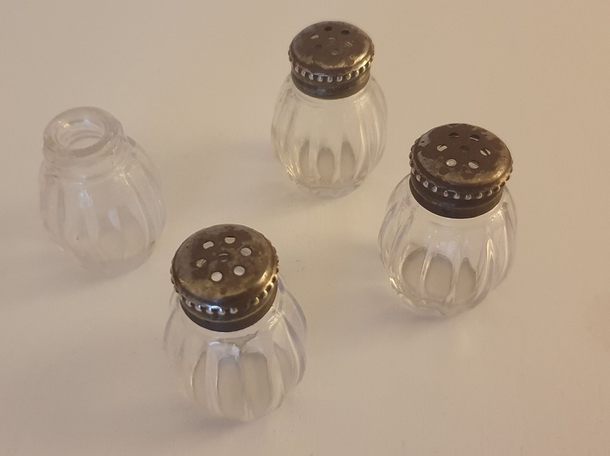 Lot of 4 salt shakers Goldsmith Christofle around 1930
