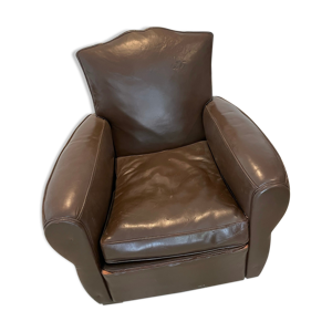 fauteuils club moustache