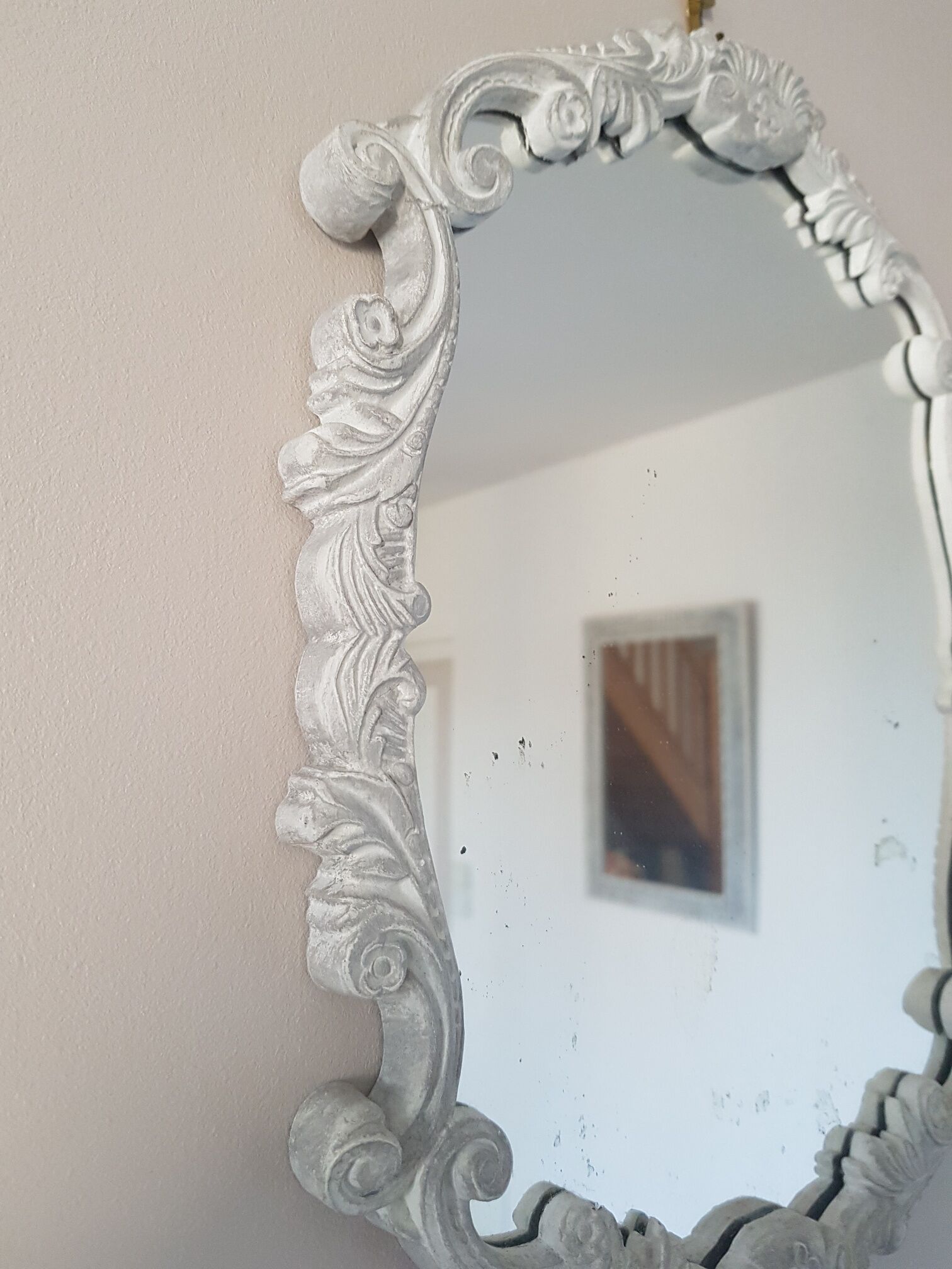Mirror floral decoration patinated gray 38€