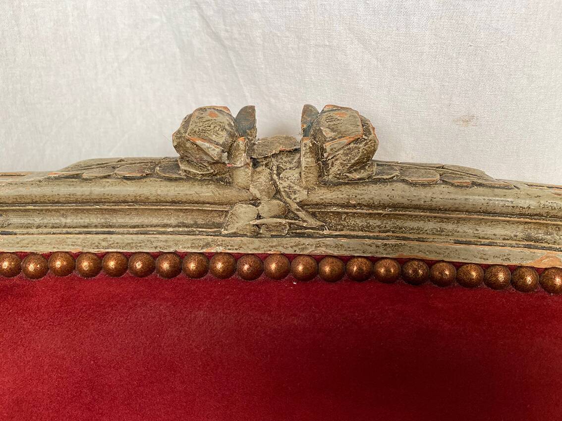 Canapé corbeille de style Louis XVI, fin XIXe-début XXe