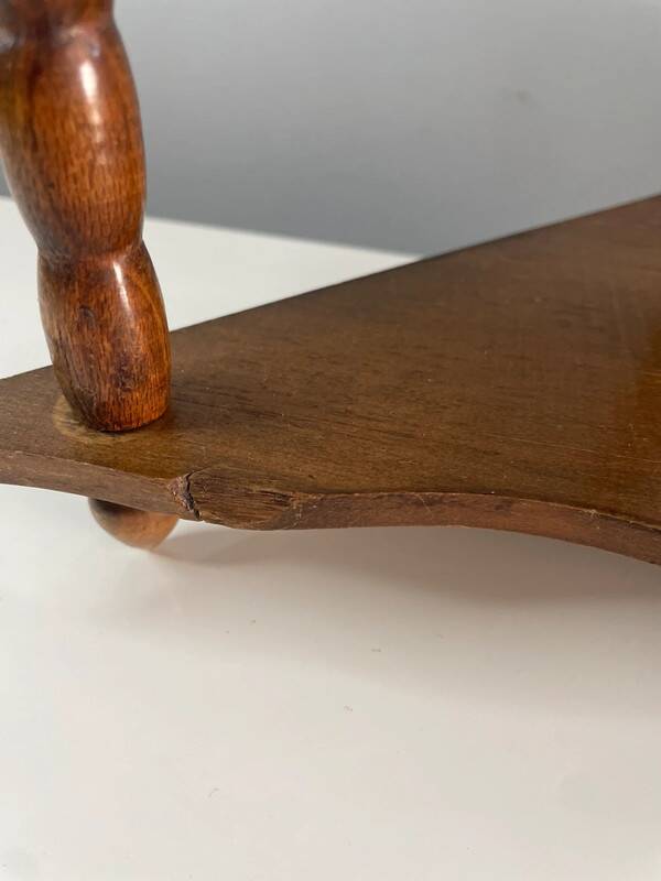 Vintage corner shelf