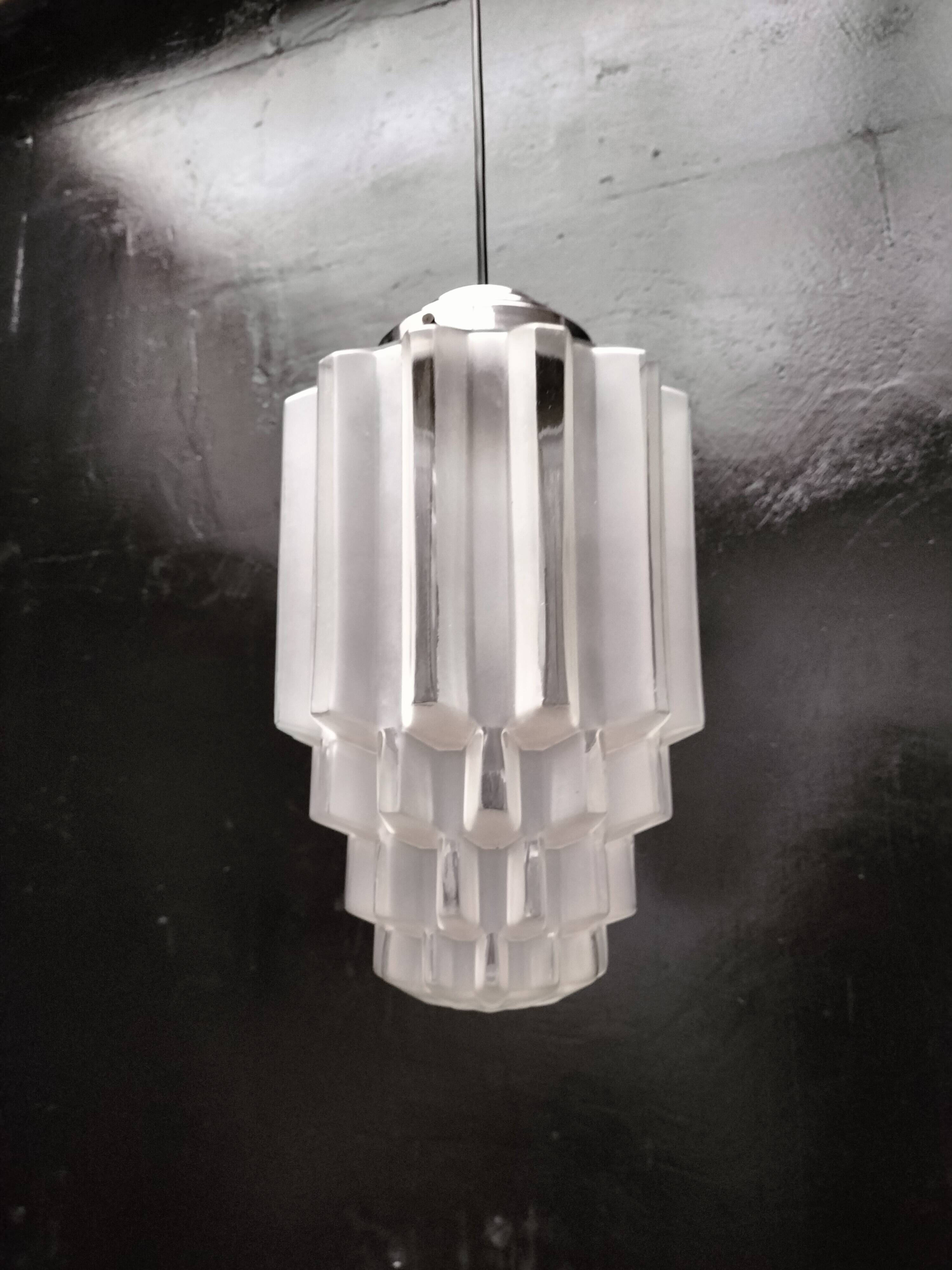 Art deco pendant light "skycraper"
