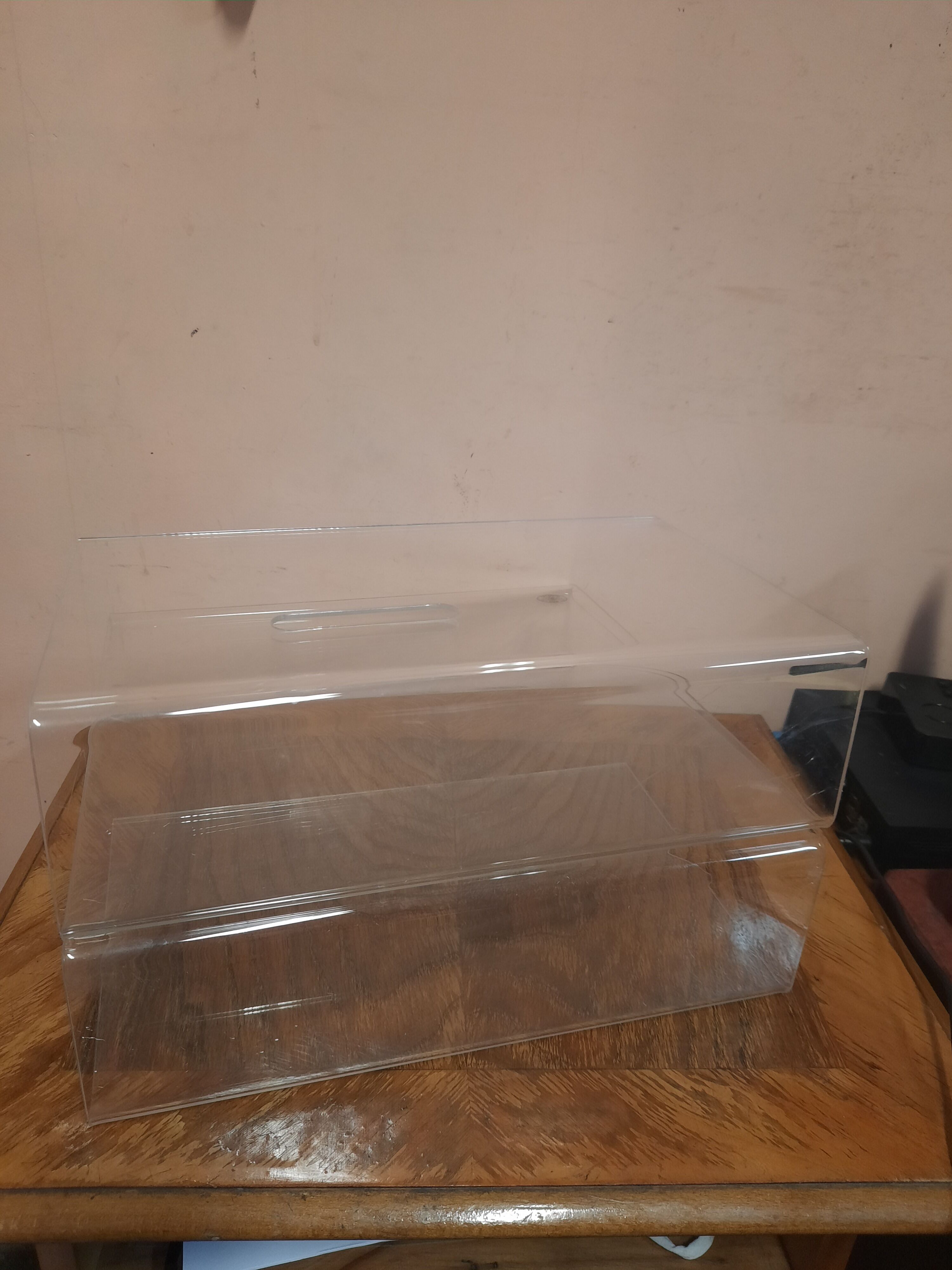 Vintage plexiglas magazine holder