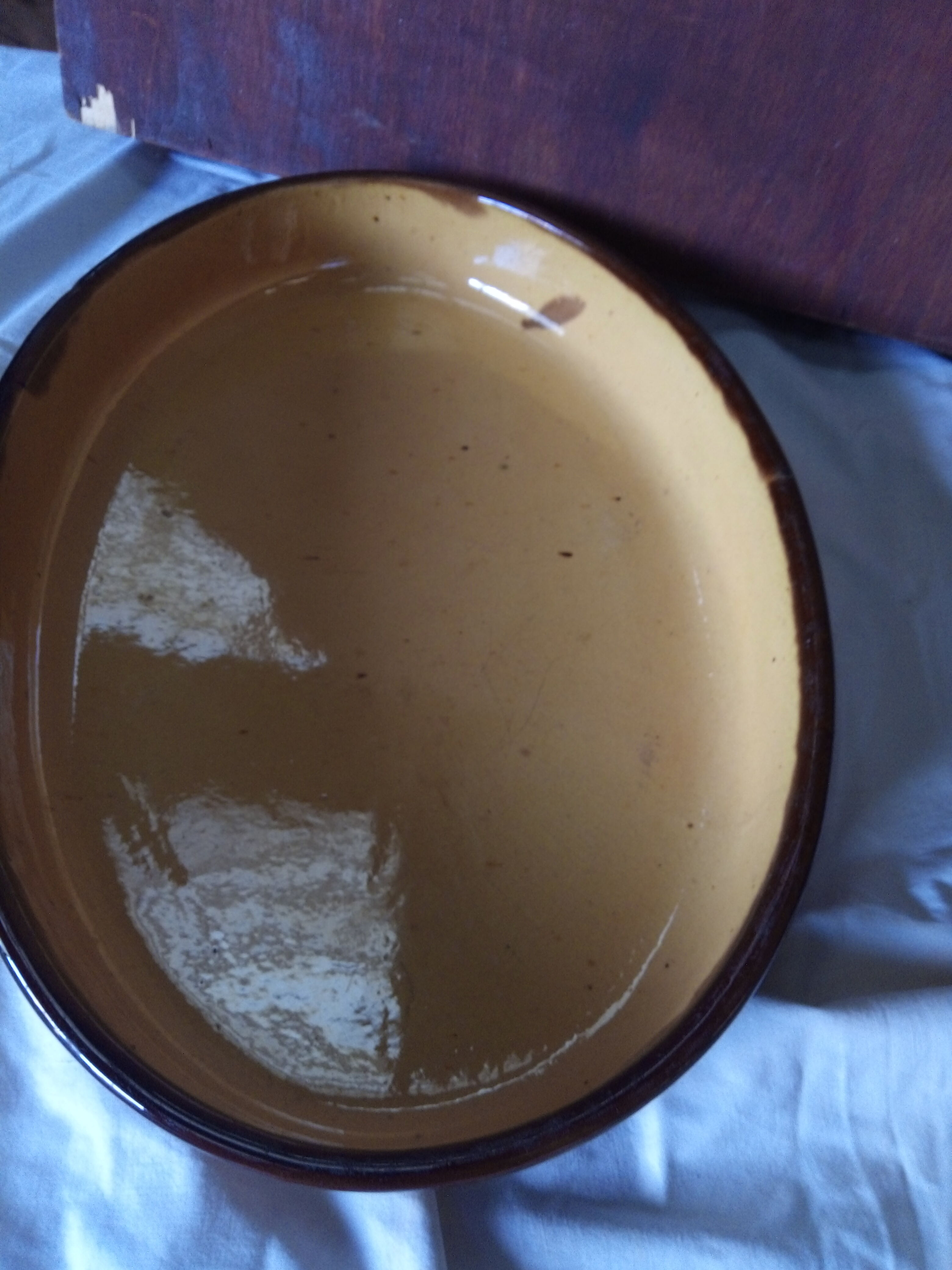 Sandstone dish Gustave De Bruyn