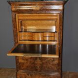 Louis Philippe period secretary in walnut veneer, 19th century.