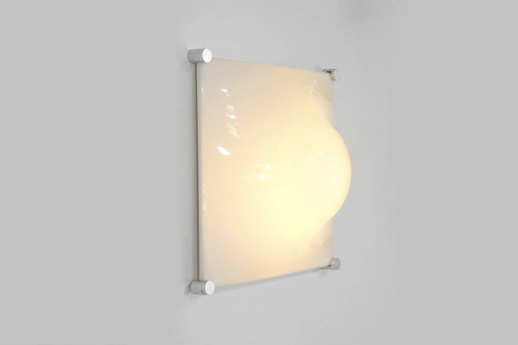 Wall lamp "Bolla" by Elio Martinelli for Martinelli Luce, Italy