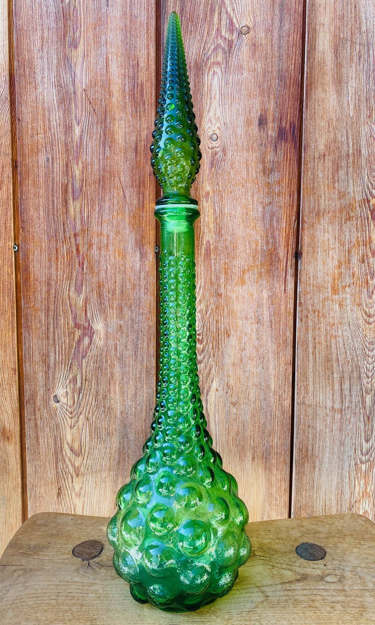 Italian carafe Empoli in green bubbled glass from the 1970s.