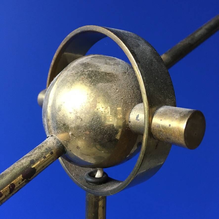 Robert Mathieu articulated telescopic lamp 363 in original condition.