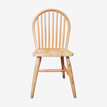 Windsor vintage chair