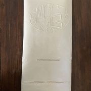 Drap métis avec monogramme MLB - Modèle 1