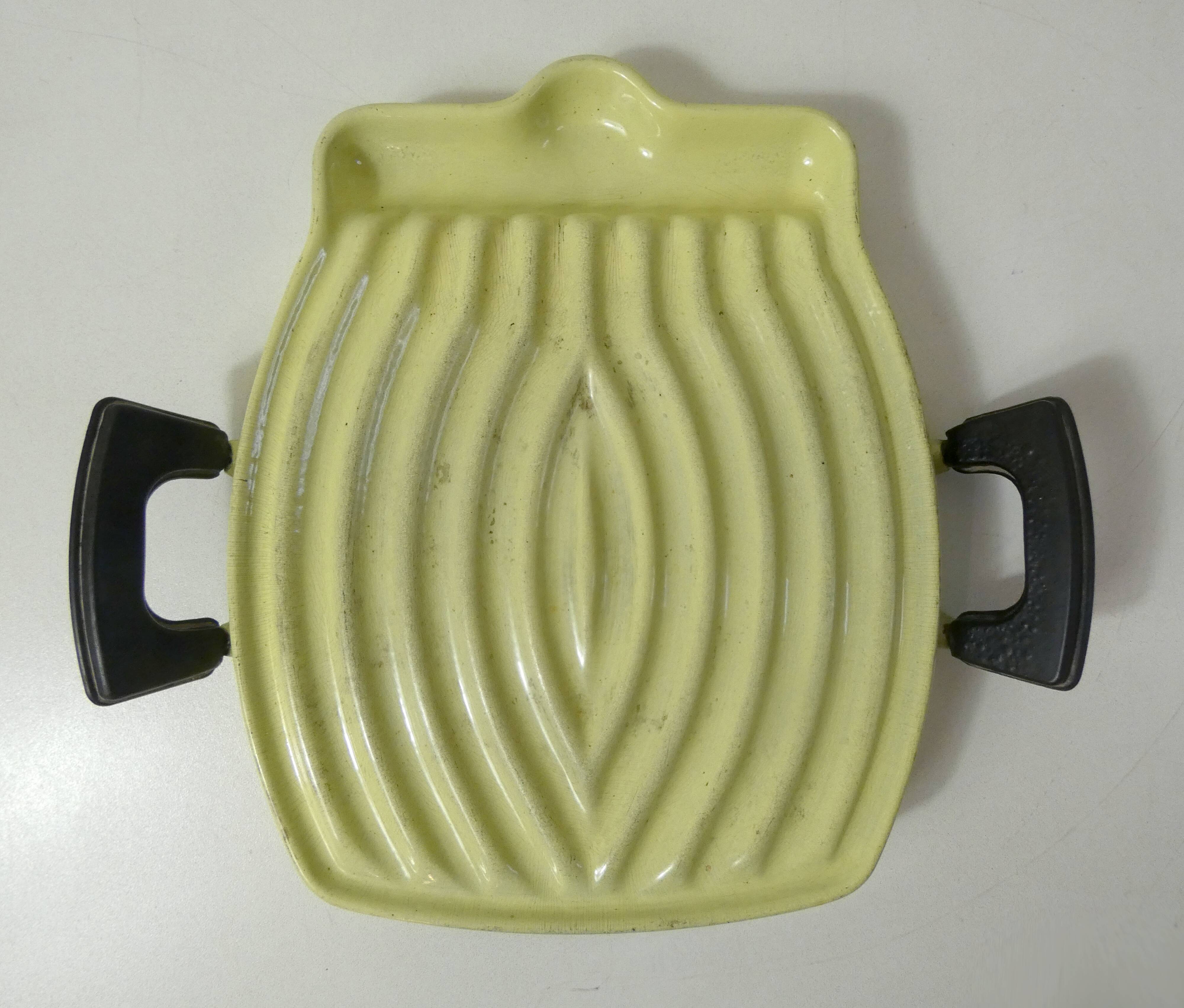 Tostador Le Creuset design Raymond Loewy