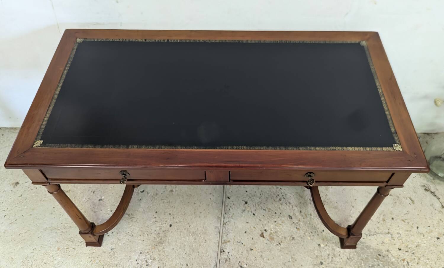 Camille et vence solid cherry wood flat desk