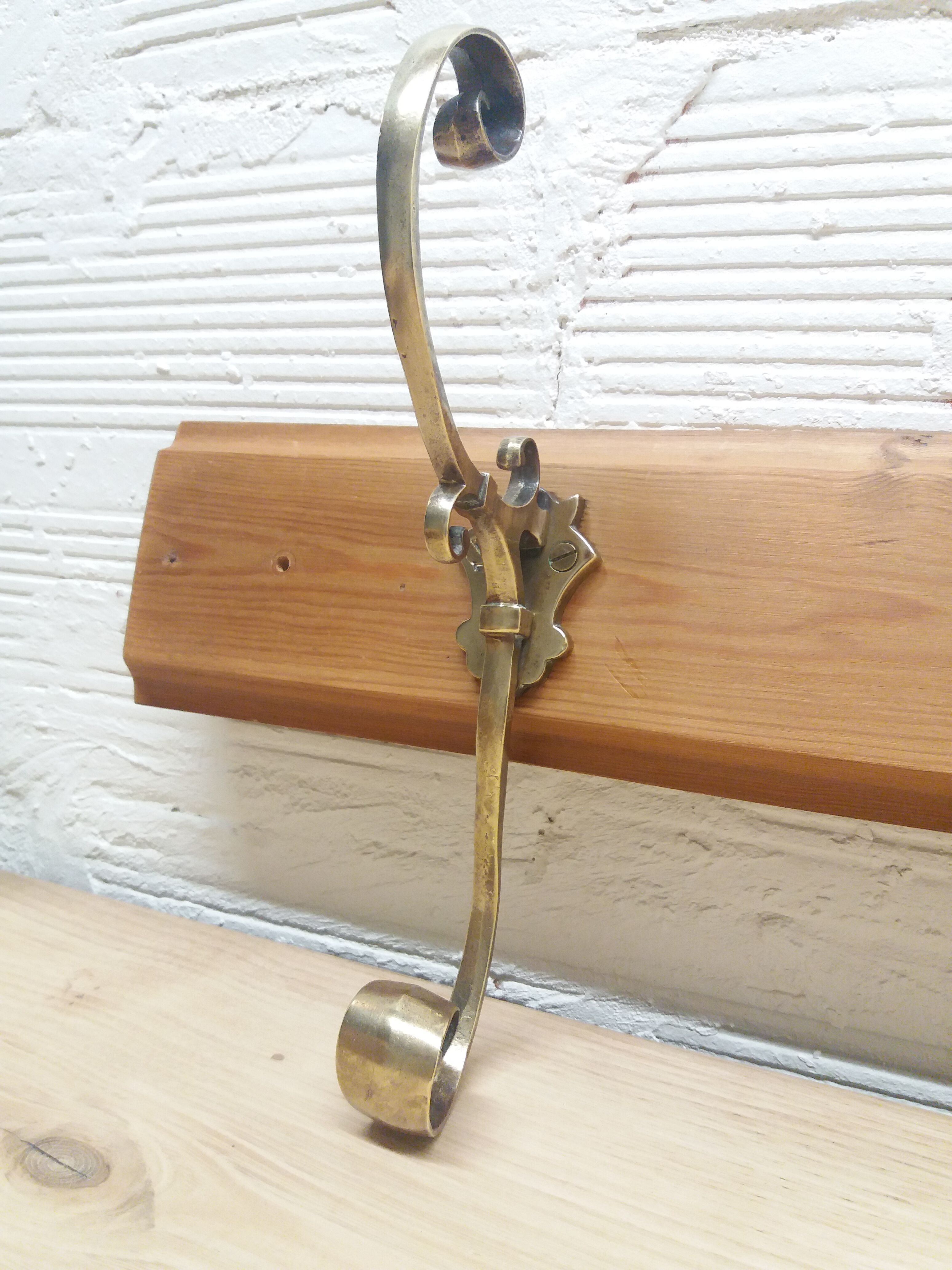 Coat holder 4 brass patères 19th