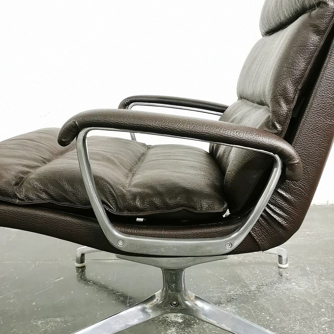 Fauteuil lounge de Paul Tuttle, Strassle International, 1960