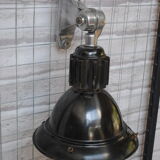 Industrial wall light