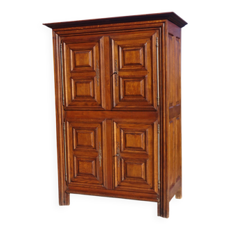 Small oak cabinet, 4 doors, Louis XIII style