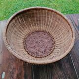 Wicker fruit basket