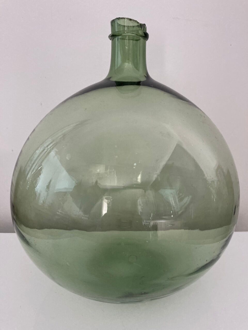 Dame-jeanne very old about 10/12L