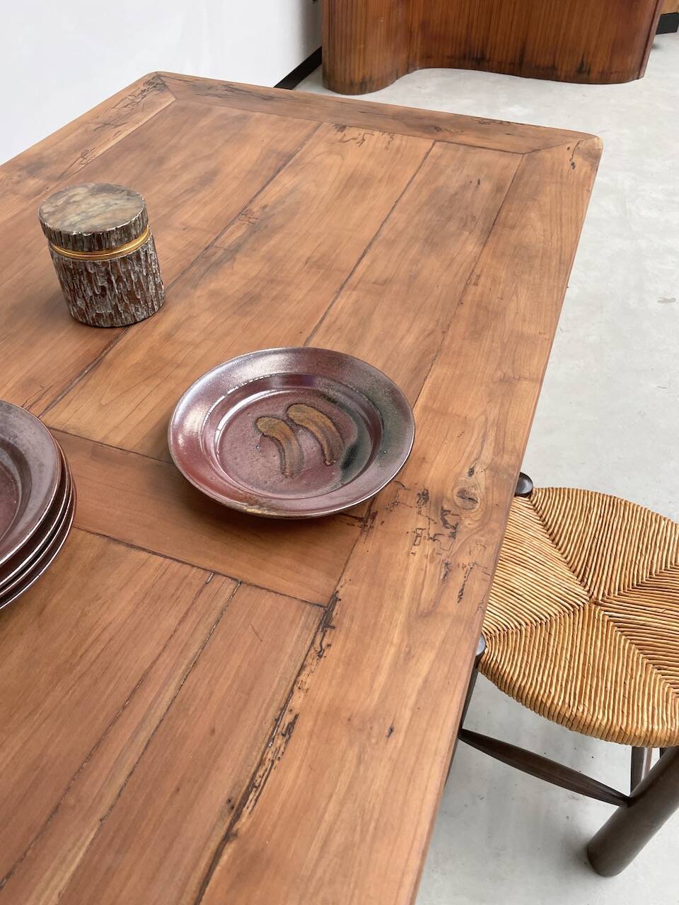 Walnut silk table 1900