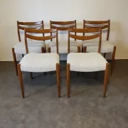 Set of 5 Scandinavian chairs from the 1960s.