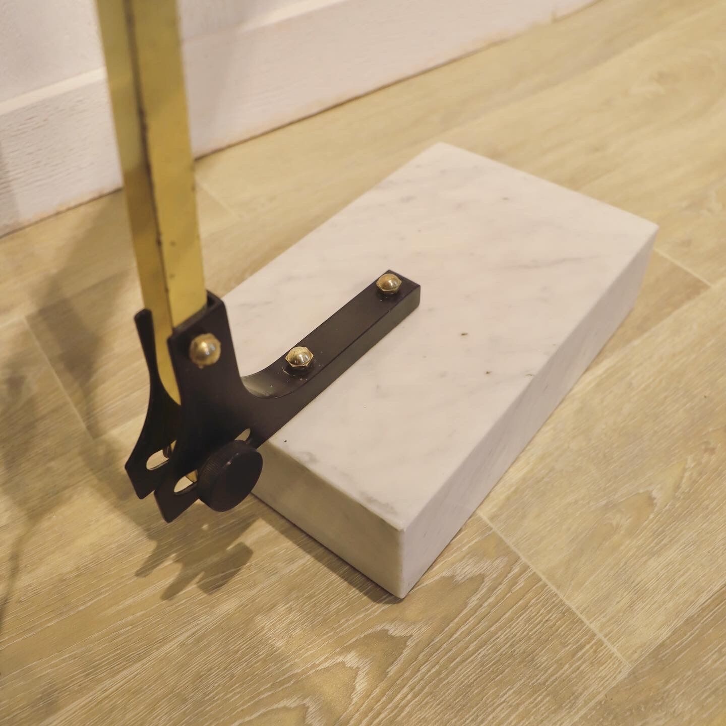 Arcos telescopic lamppost marble foot, 1970