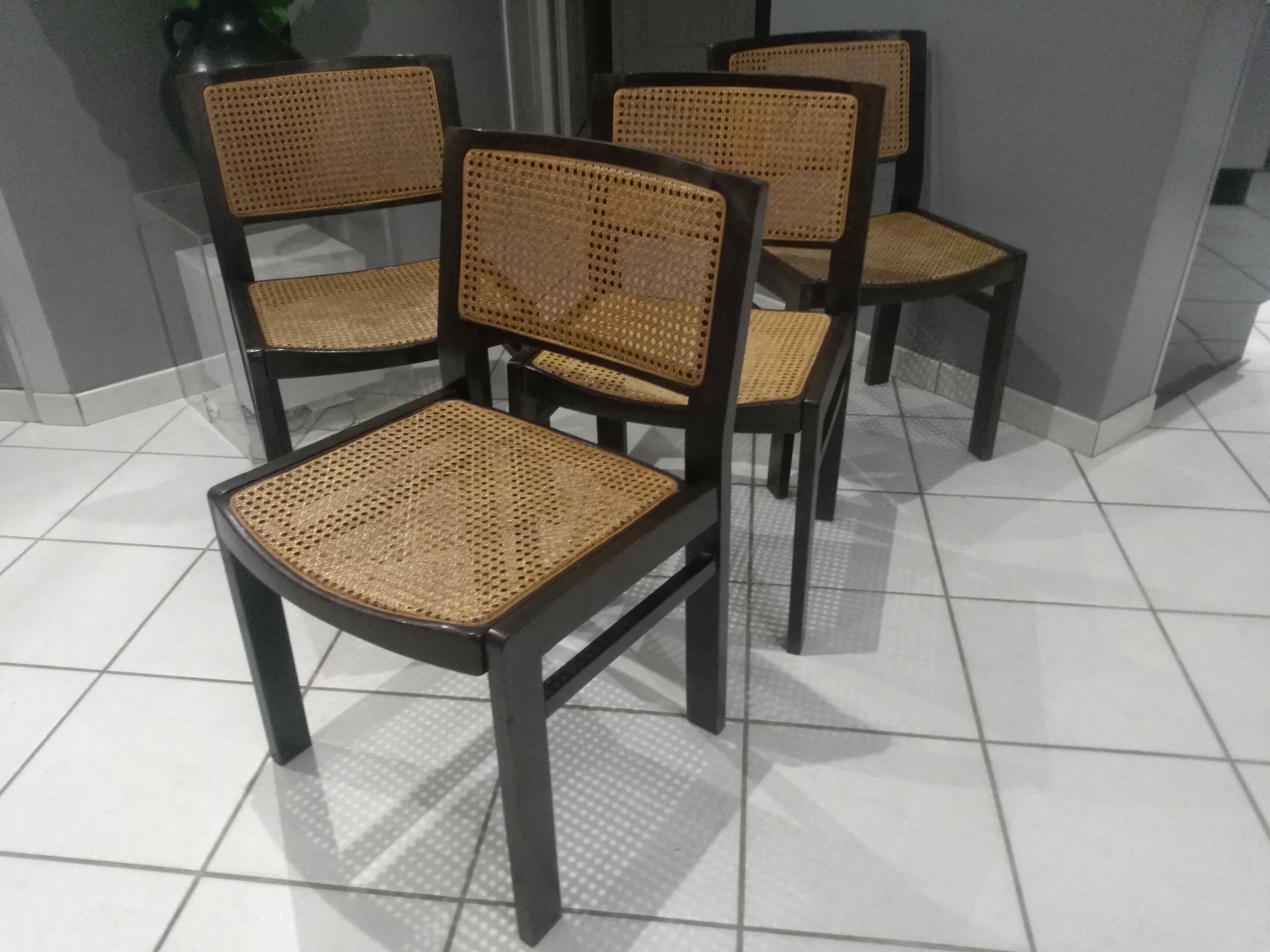 Suite de 4 chaises en cannage Baumann vintage 1970