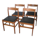 Set of 4 wooden chairs
