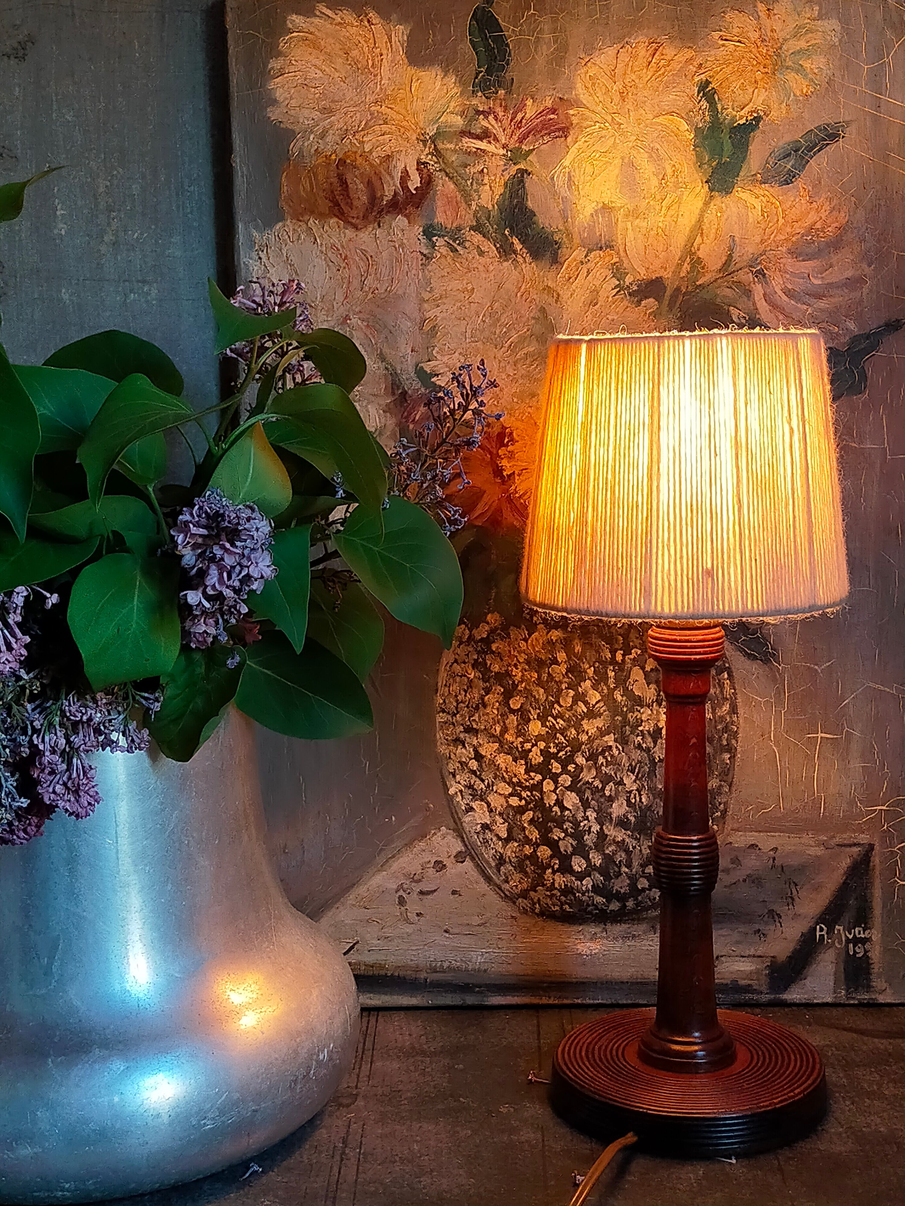 Art-deco lamp foot in solid wood turned 40s