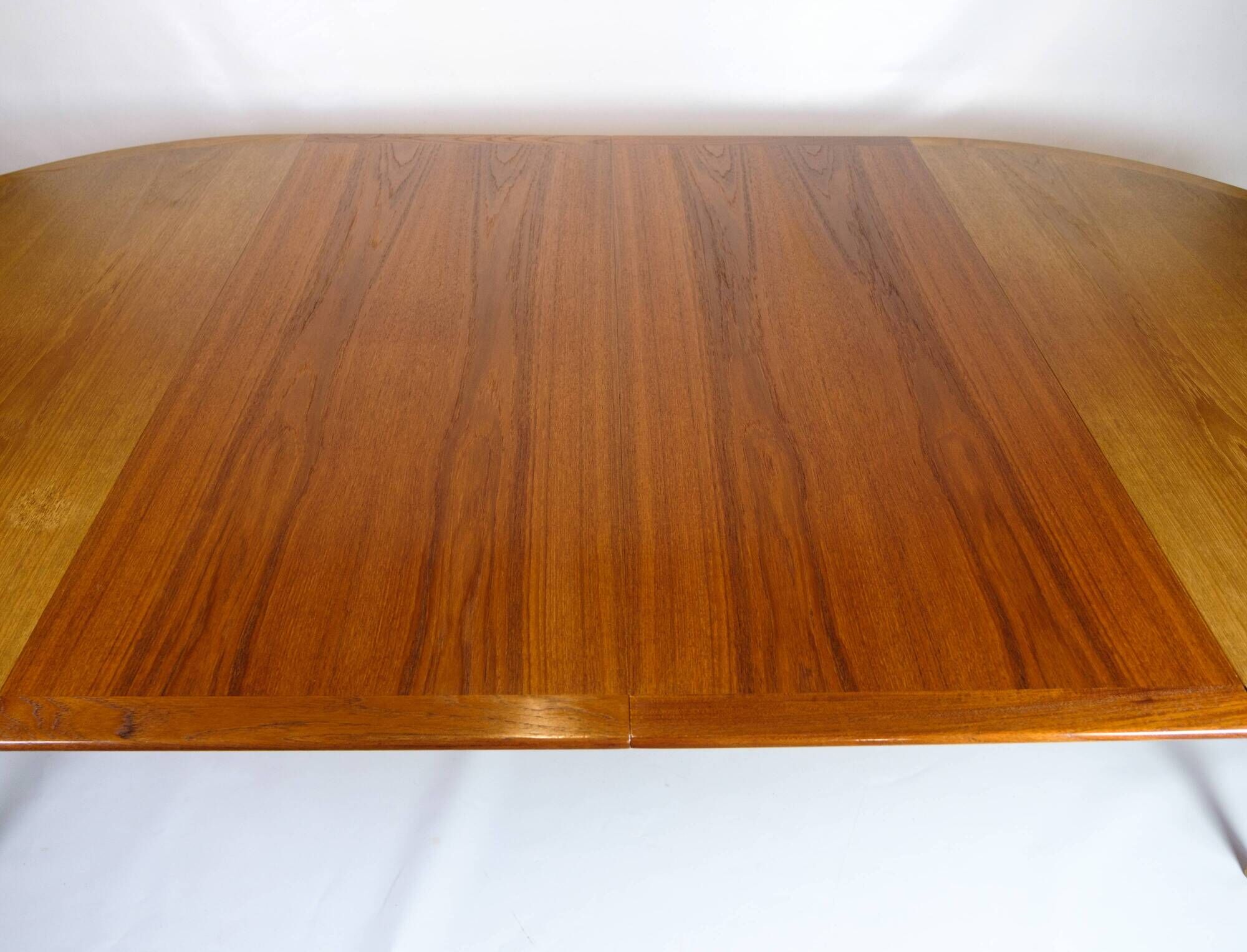 Table à manger ronde avec rallonges - Teck - Grete Jalk - P. Jeppesen - Années 1960