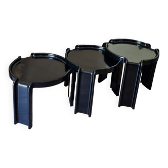 Nesting tables by Giotto Stoppino for Kartell