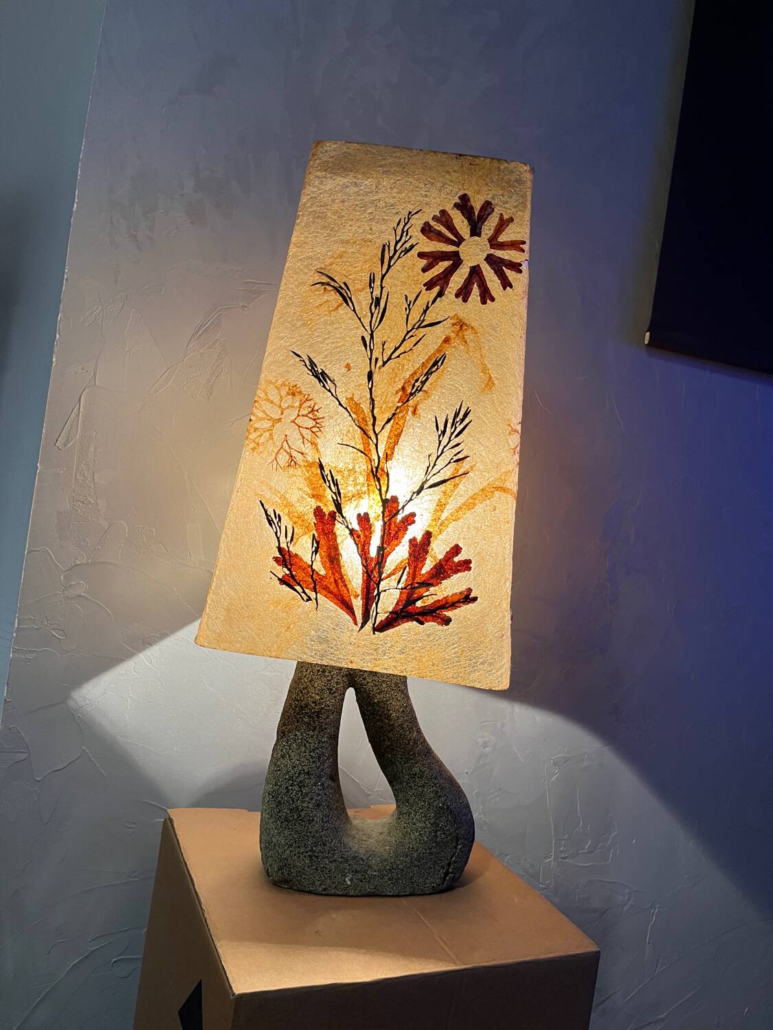Vintage ceramic lamp Accolay resin lampshade herbarium