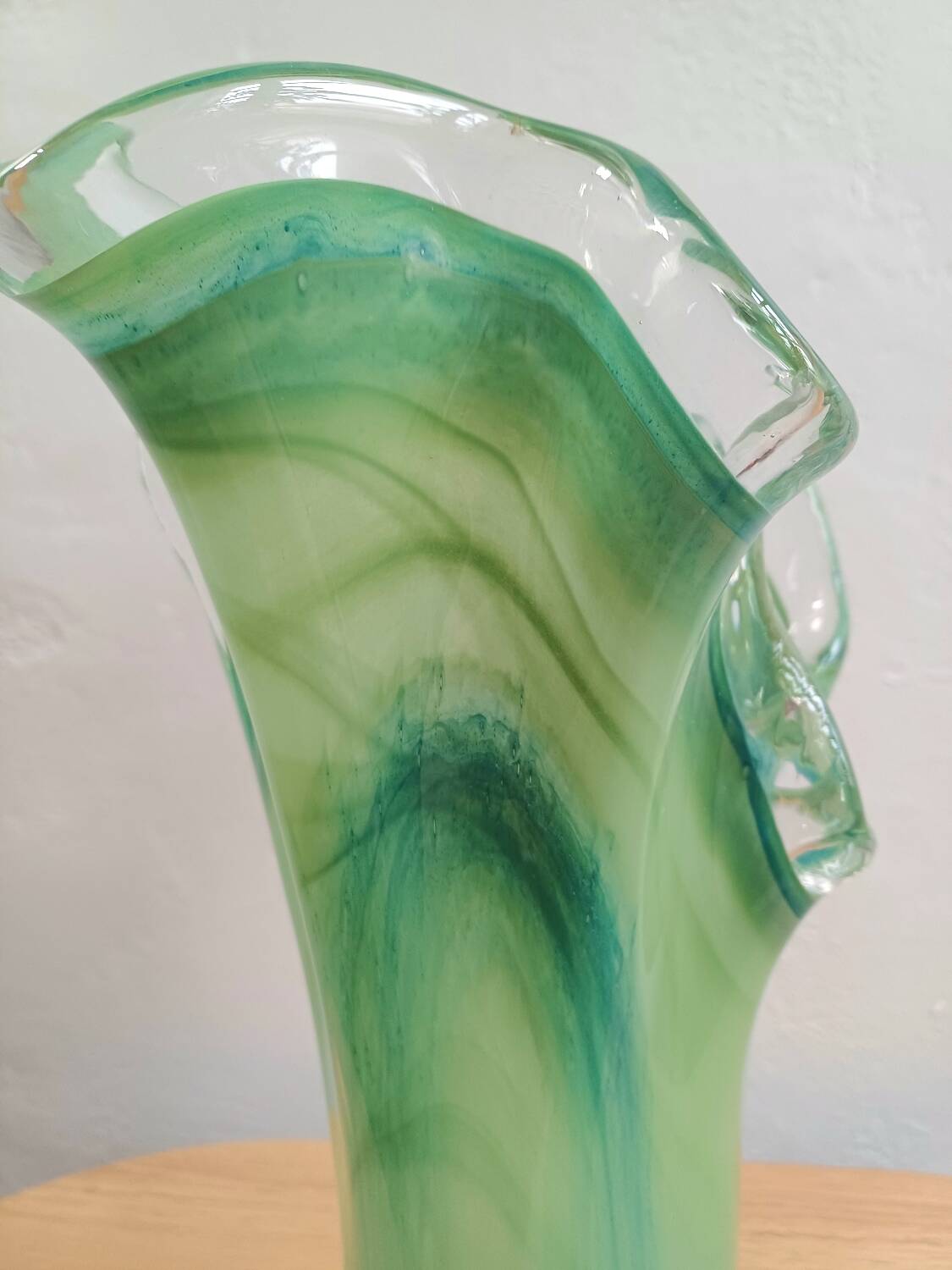 Vase en verre de Murano vert, Italie