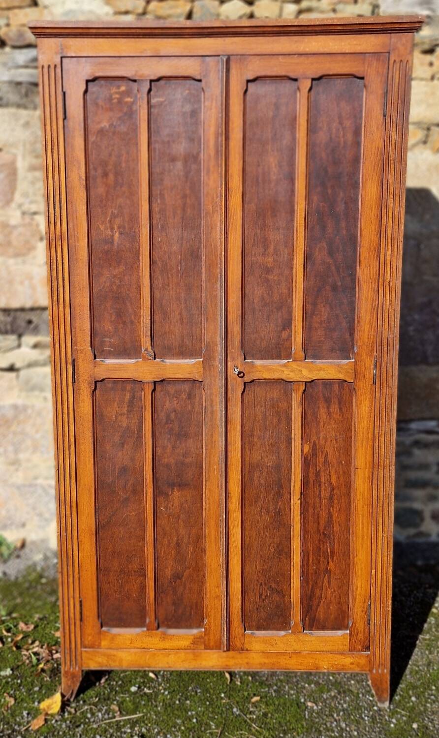 Parisian 2-door wardrobe