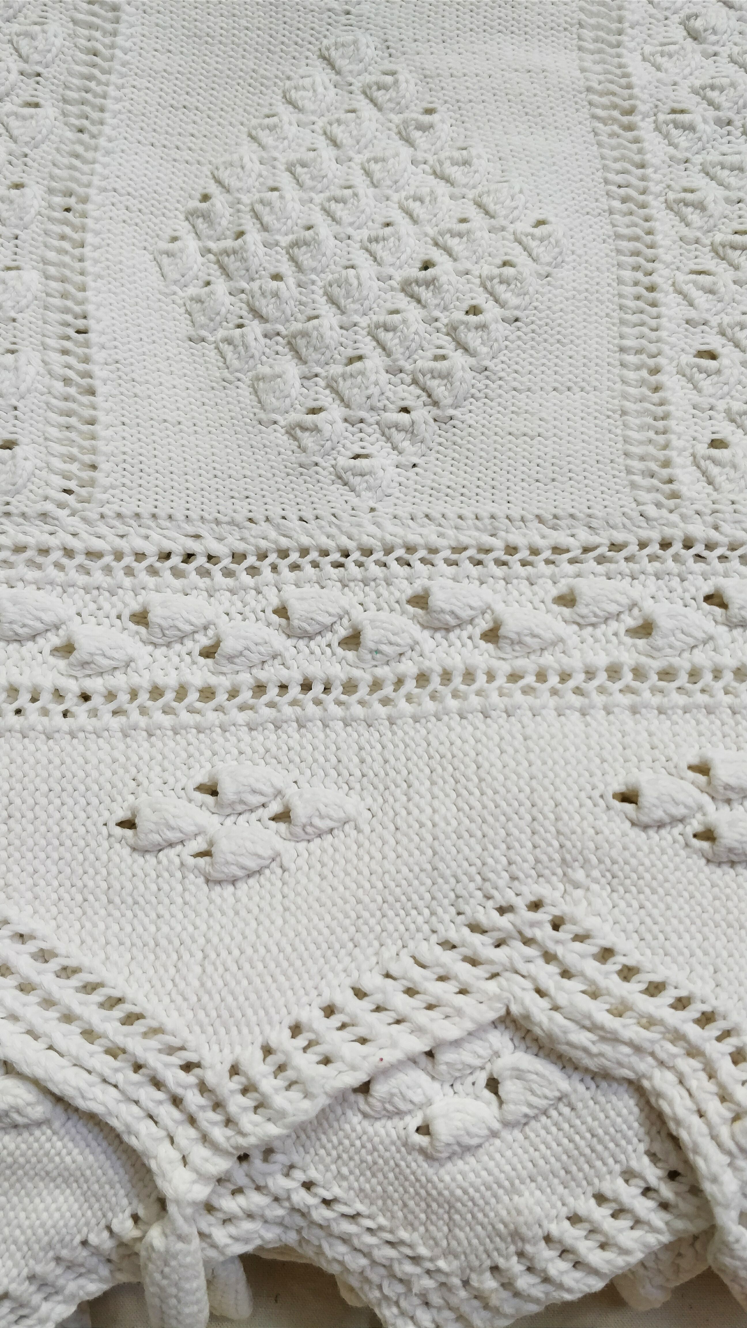 White crochet bed cover