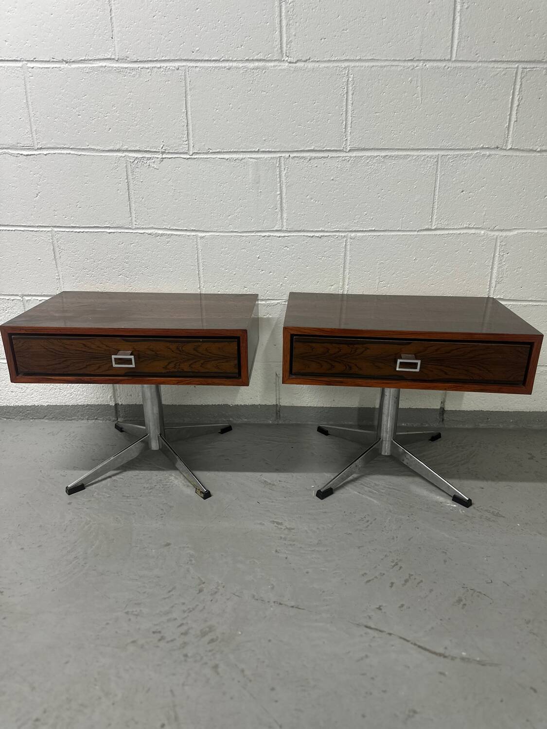 Paire de chevets vintage Palissandre de Rio