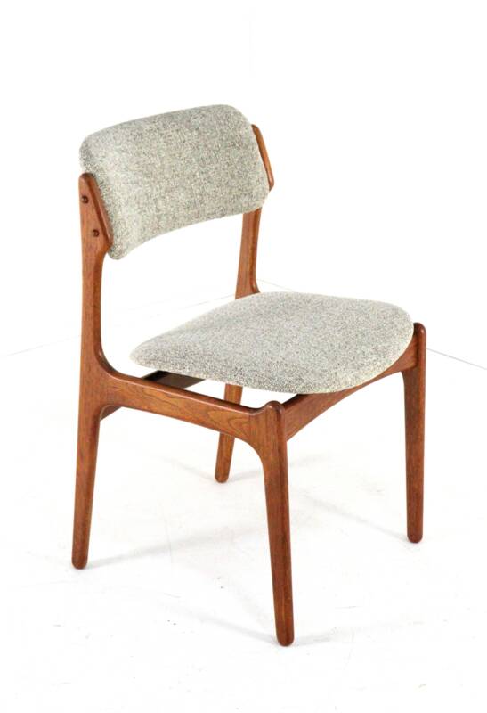 Set of 8 Erik Buch chairs for O.D. Møbler model 49 'Bur' - Danish design
