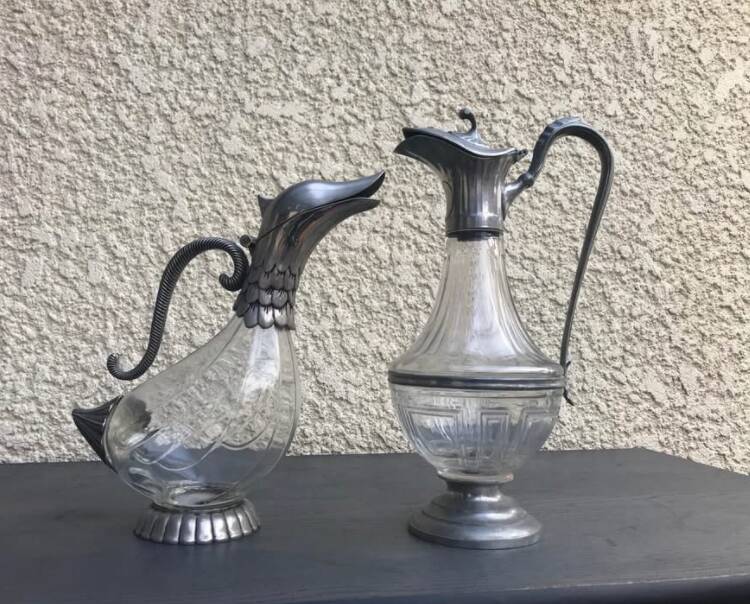 Set of wine decanters