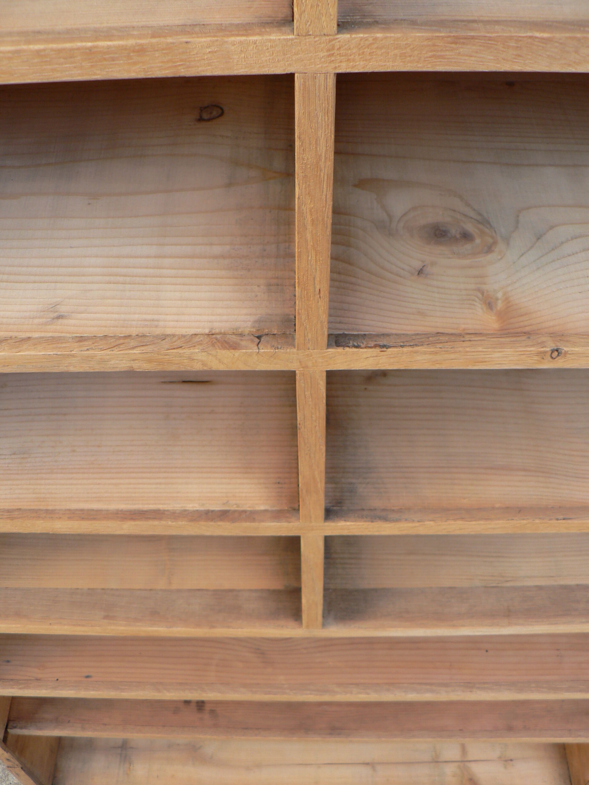 Furniture shelf scoured damask