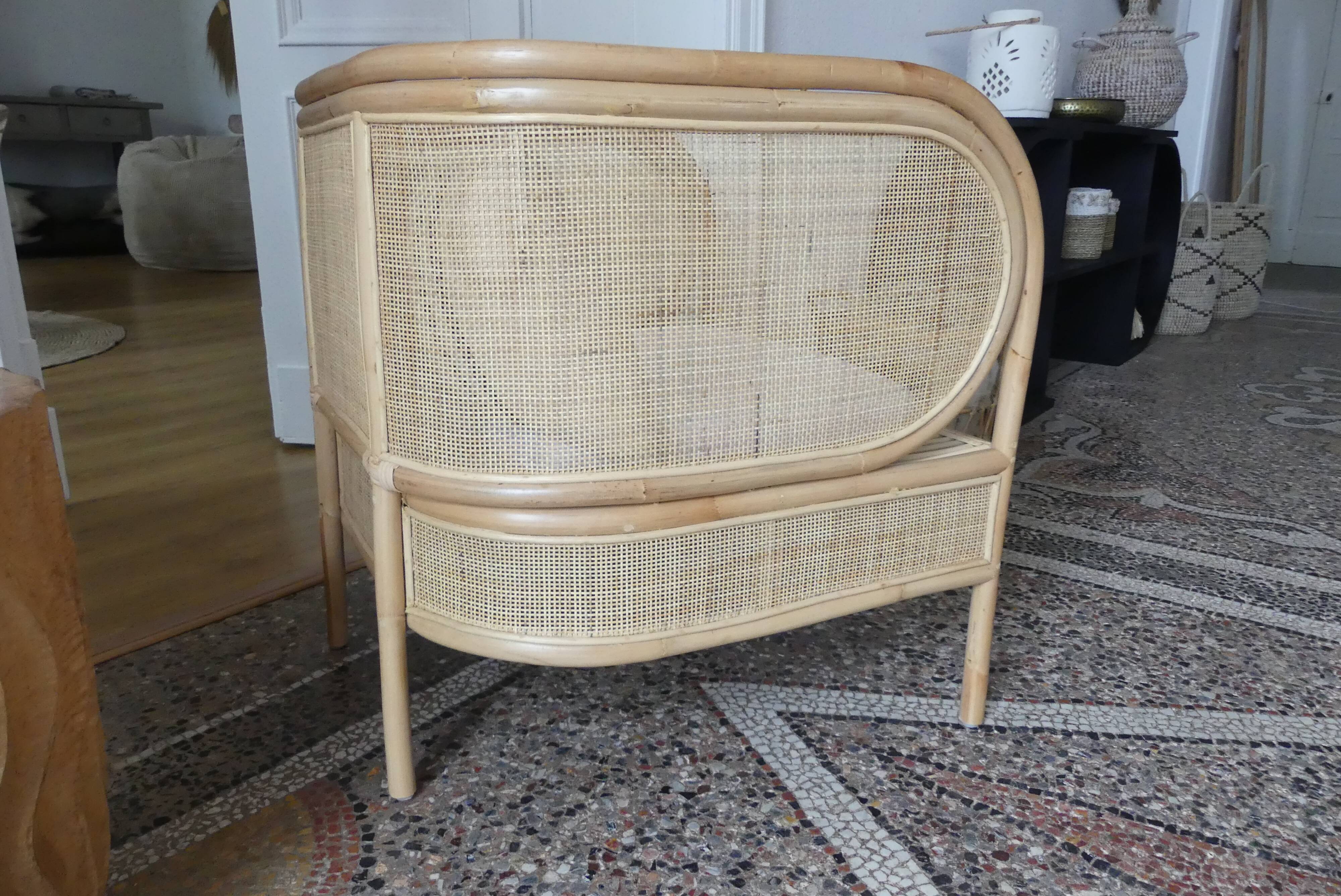 Rattan armchair and natural canning from balî