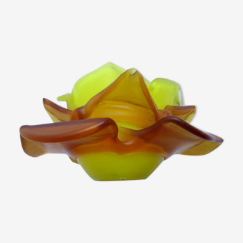 Tulipe pour lampe ou applique en pâte de verre jaune et ambre, une ROSE à 13 pétales