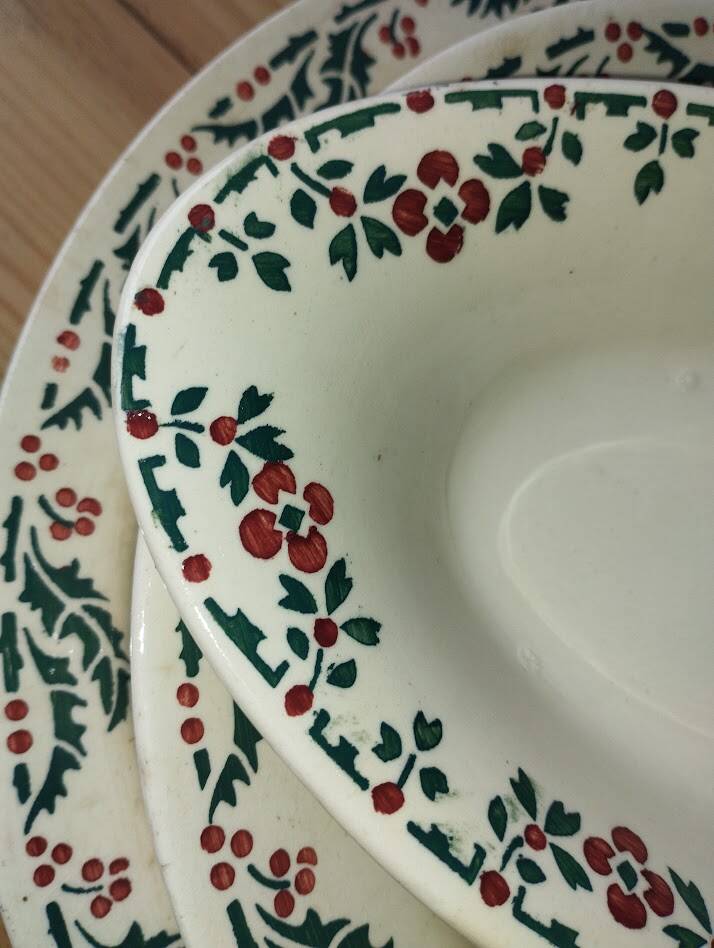Holly tableware, ironstone, Hamage, Wolves Mill.