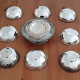 Lot of Saint Médard sauceboat and 8 bowls