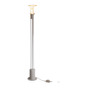 Vintage white floor lamp from 3-line series by Benny Frandsen - award wining minimalist design from