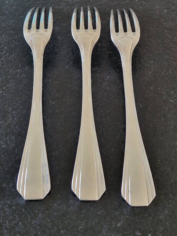 Christofle - Set of 8 table forks model Boréal in silver-plated metal