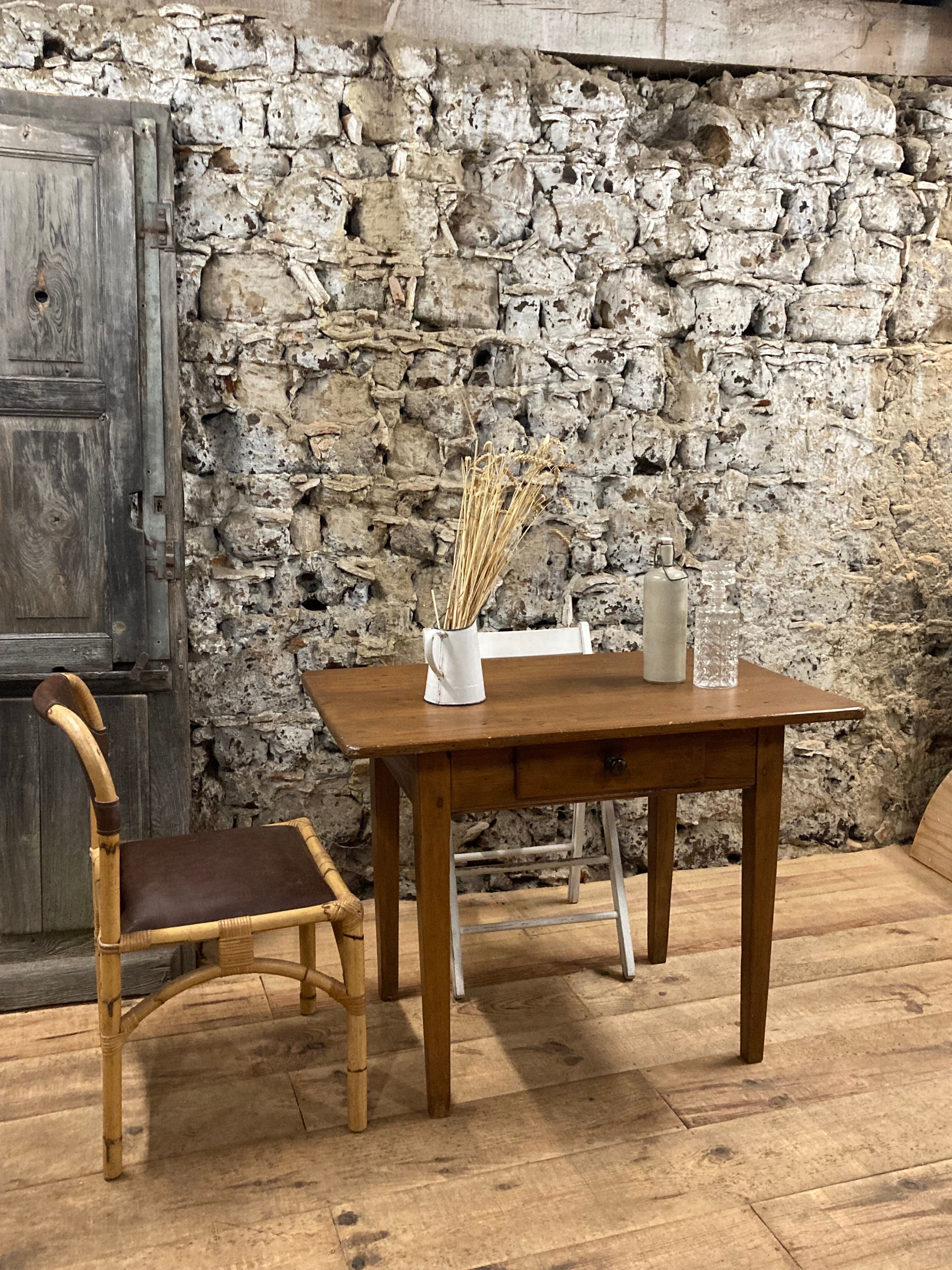 Vintage chair in rattan and bamboo and brown leather
