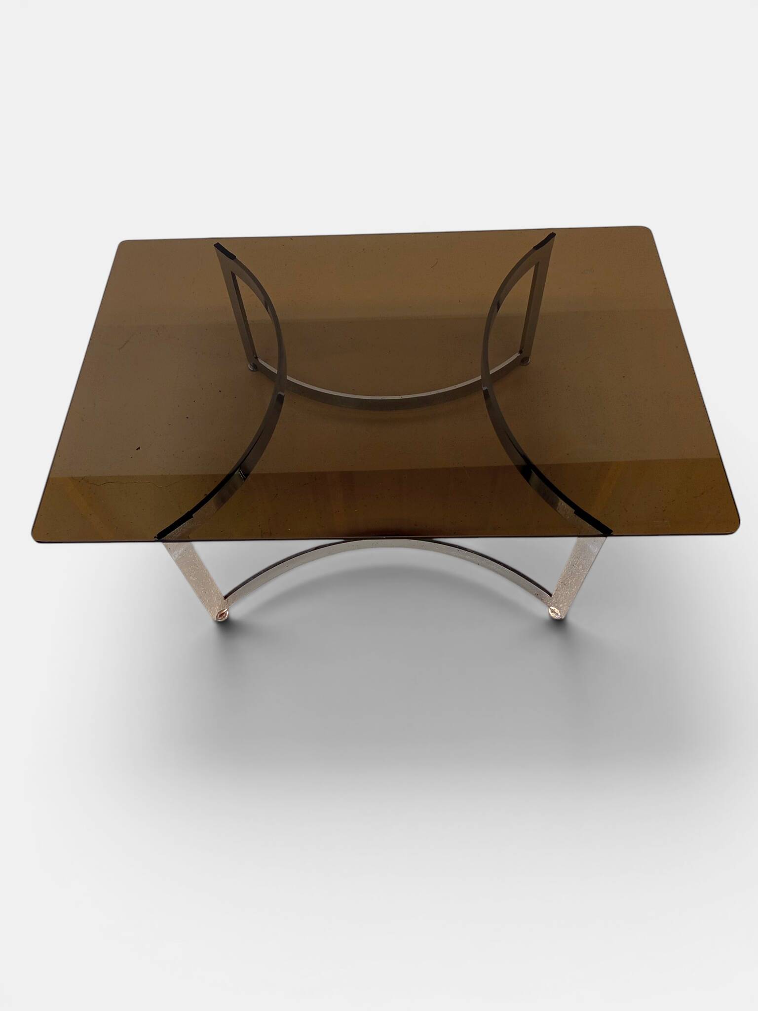 Table basse vintage en verre fumé et chrome, années 1970
